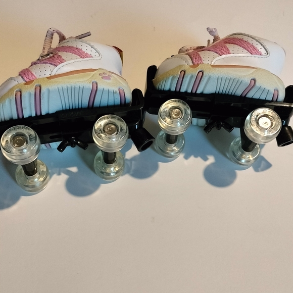 Build-A-Bear Pink Sketchers Roller Skates - Picture 5 of 16
